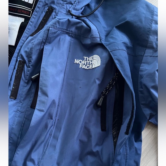 SOLD North-face Vintage Summit series Gore-tex jacket - Picture 5 of 7